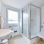 Berntraube Daire *